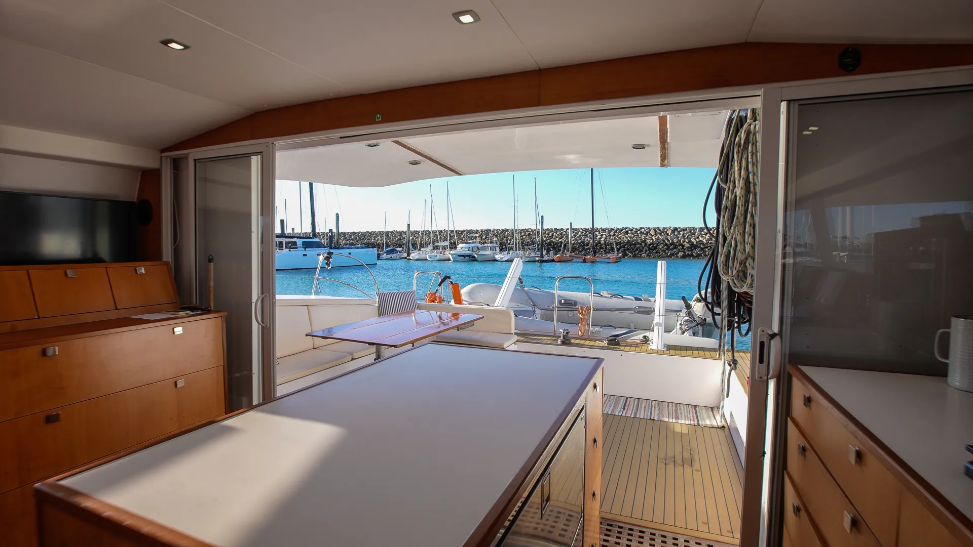 Table extérieure cockpit